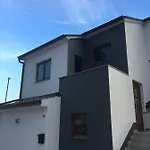 Danijela Apartman Brodarica