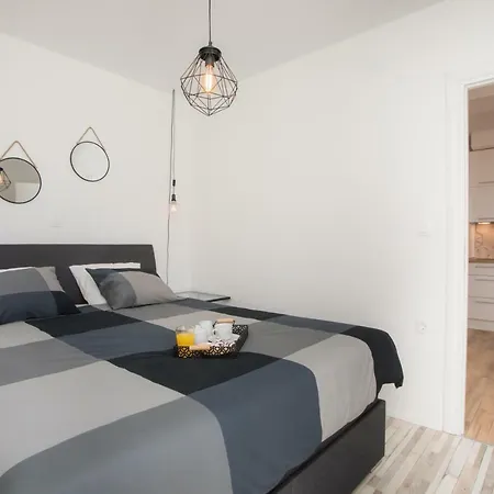 Danijela Brodarica (Sibenik-Knin)